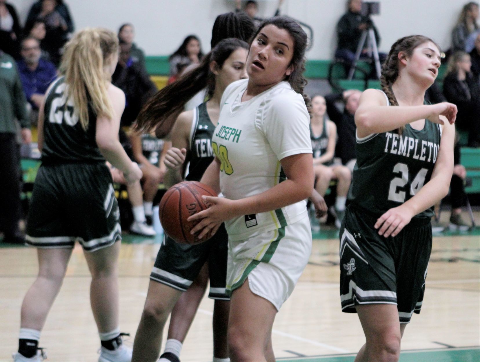 021020SJSeniorNight17.JPG